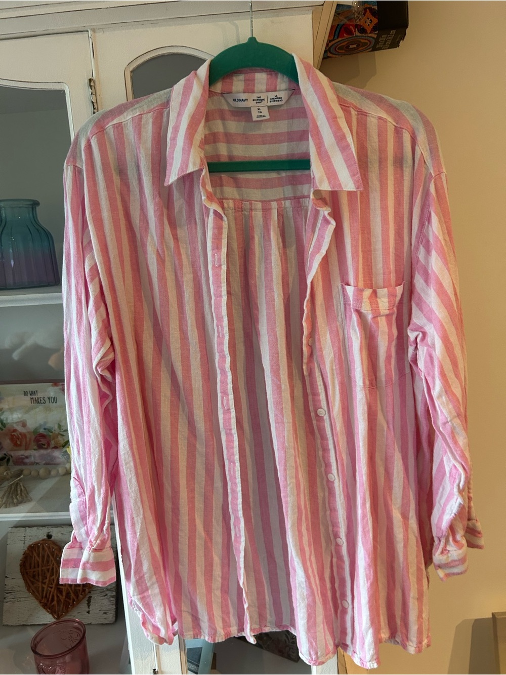 Old navy boyfriend fit Pink & White Striped Womens Button-Up Shirt